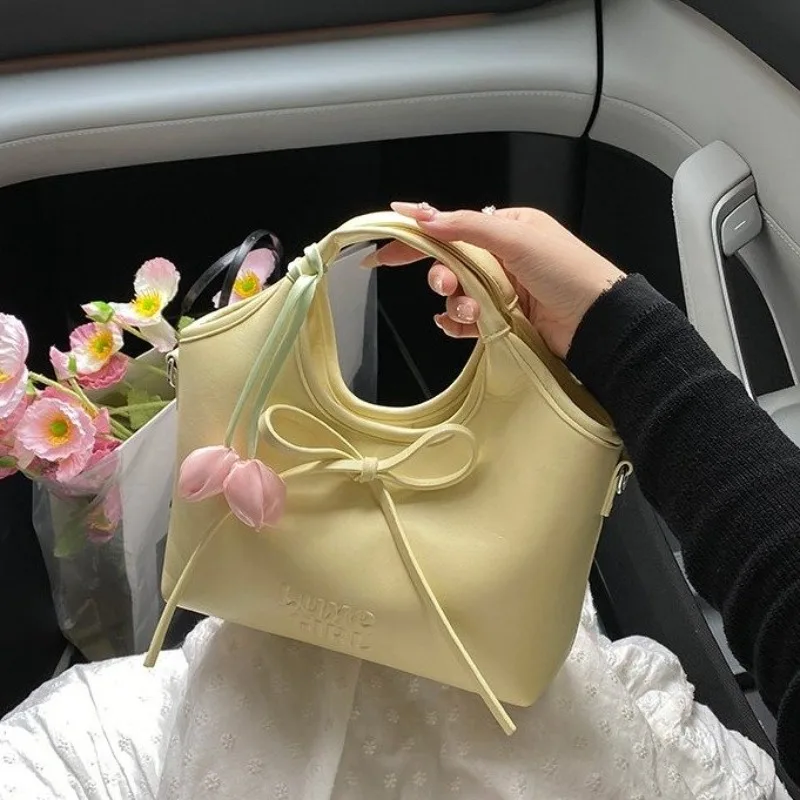 

Designer Fashionable Elegant Diaper Bag A Large Capacity Trendy Leather Tote For The Stylish Modern Luxury Commuter