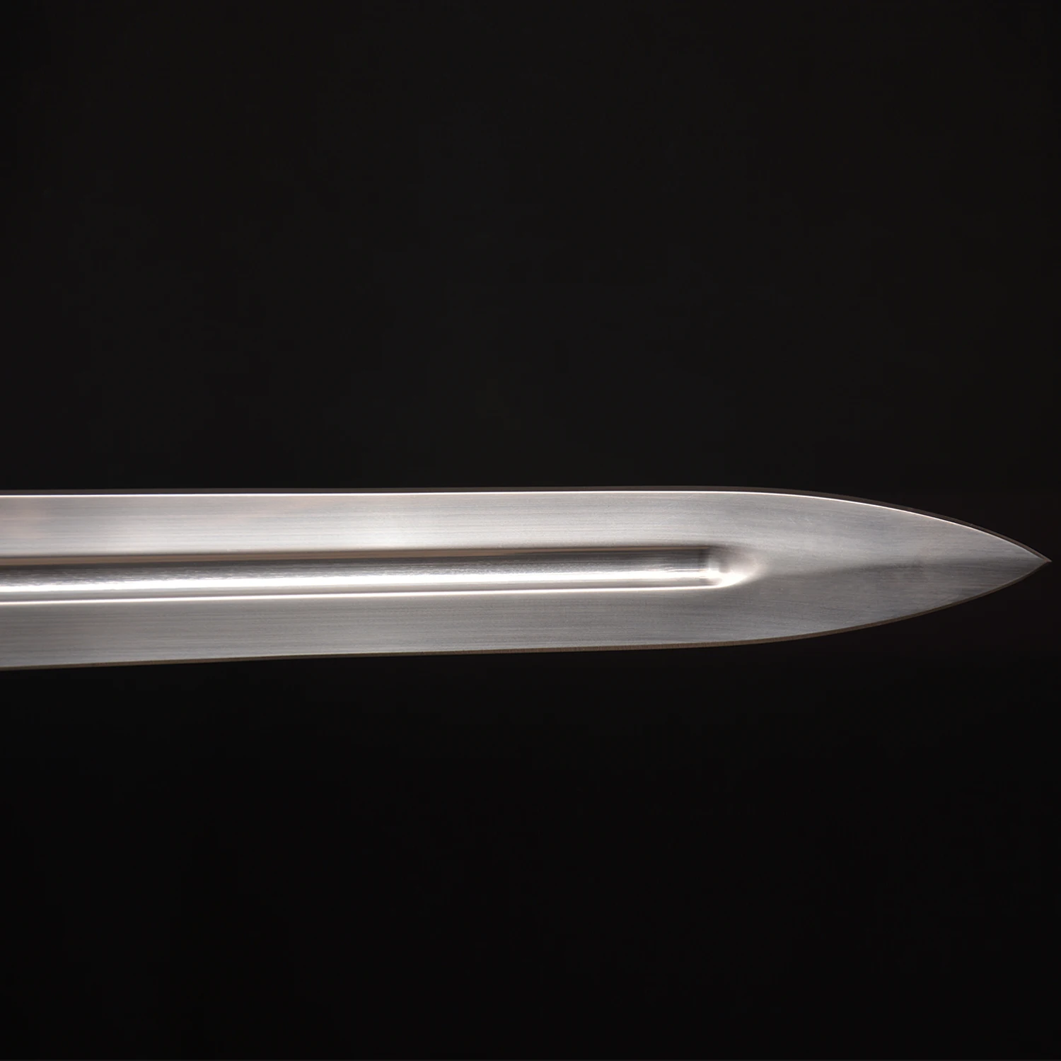 48in Anime Sword/Sword of Omens/Sheath of skin/Red pattern/Cosplay