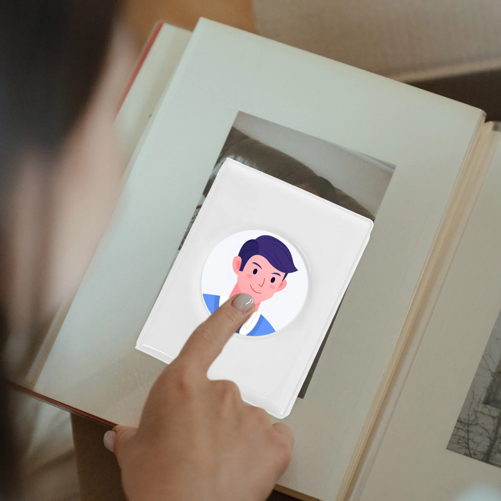 حامل بطاقات صور صغيرة محمولة مقاس 3 بوصات، حافظة بطاقات صور أنيقة مستديرة مجوفة، منظم بطاقات الصور