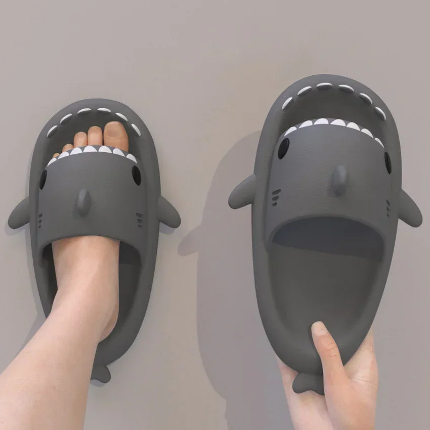 Home Shark Slippers Cloud Women Clapper Slides Summer Beach Indoor Soft Eva Sandals Men Male Funny Non Slip Shoes Ladies Female