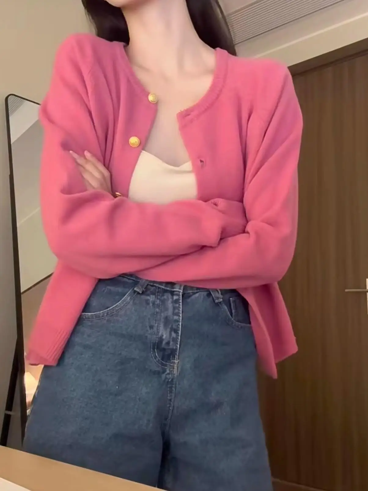 

Нишевый вязаный кардиган с ленивым ветром, розово-красным, женский осенне-зимний свитер с нежной атмосферой, мягкий восковой свитер, красивый топ