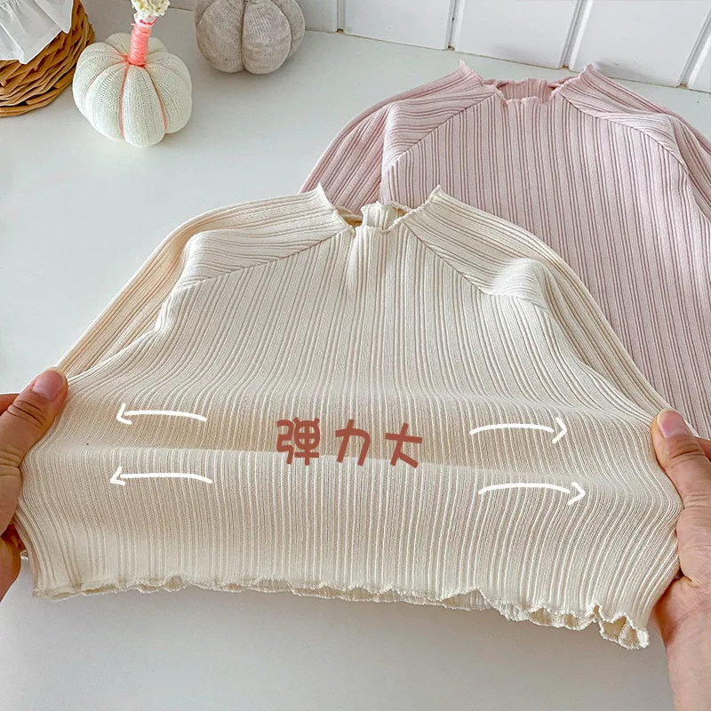 

Однотонная базовая рубашка для девочек, новинка 2025 года, зимняя детская стильная корейская версия, ребристая внутренняя часть с базовым детским топом