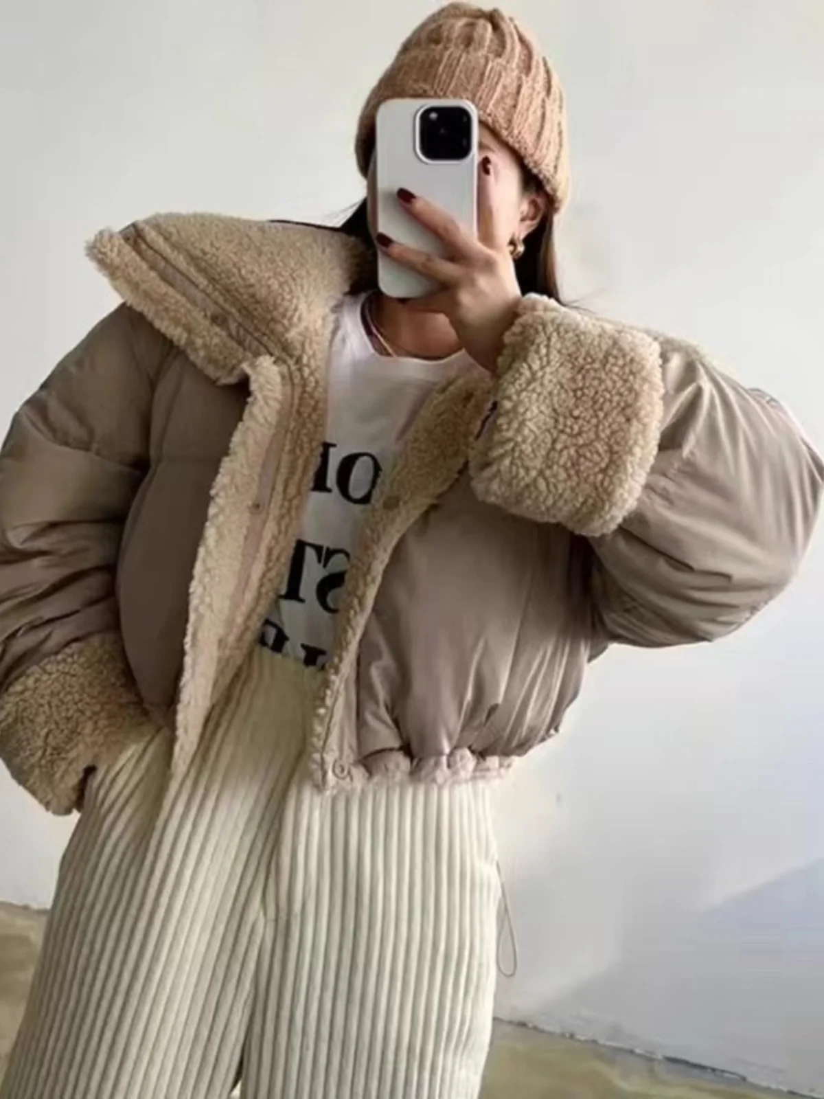 Modny płaszcz damski z bawełny Thiened na zimę 2024, nowy, luźny, bejsbolówka, z futerkiem jagnięcym, ciepły, w stylu koreańskim.