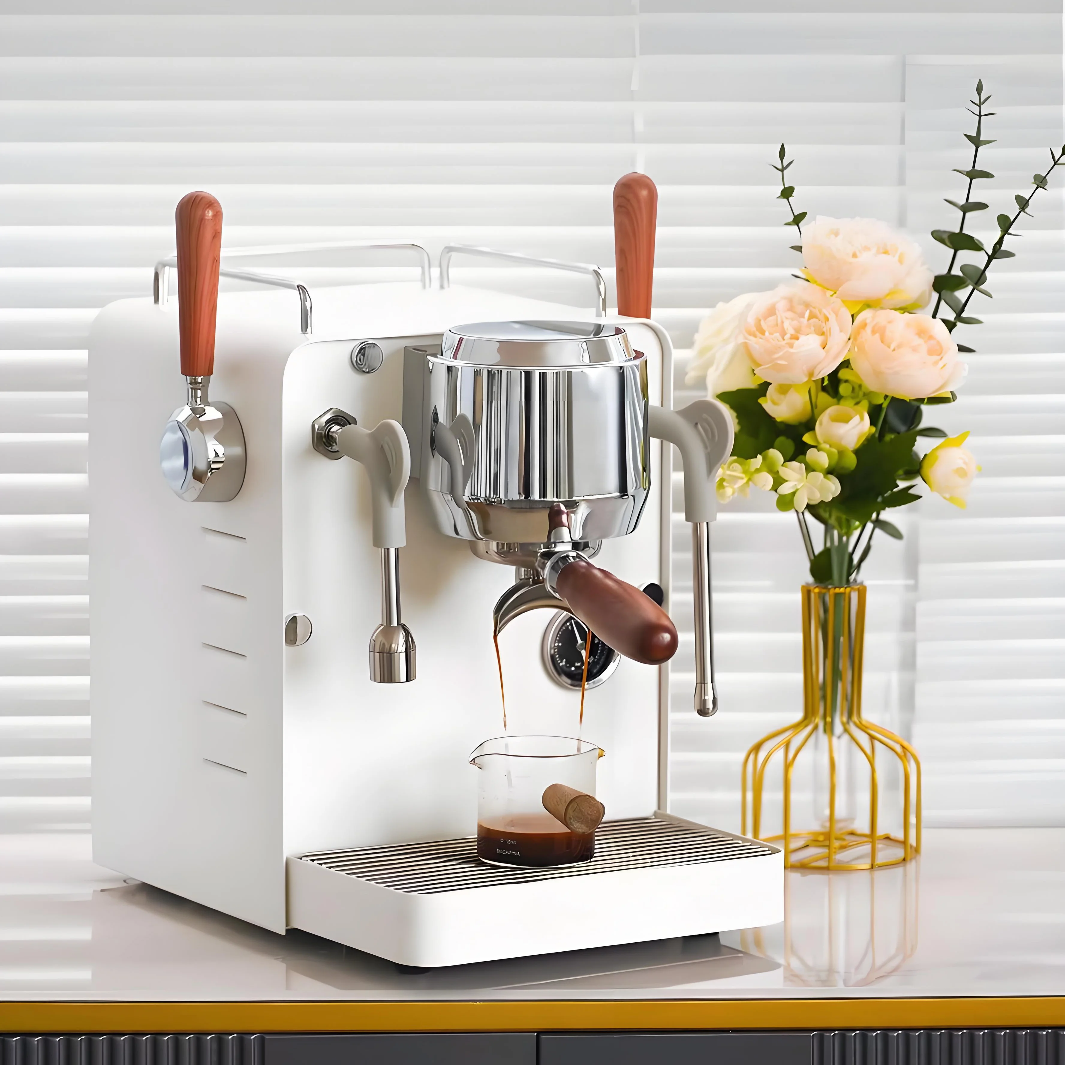-High Configuration Lower Price Smaller Volume Kahve Makinesi Coffe Cappuccino Espresso Professional Coffee Machine