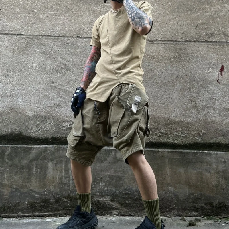 Designer Heavy Industry Washed and Worn Three-Dimensional Loose Unisex Wear Leisure Cargo Mechanical Style Shorts