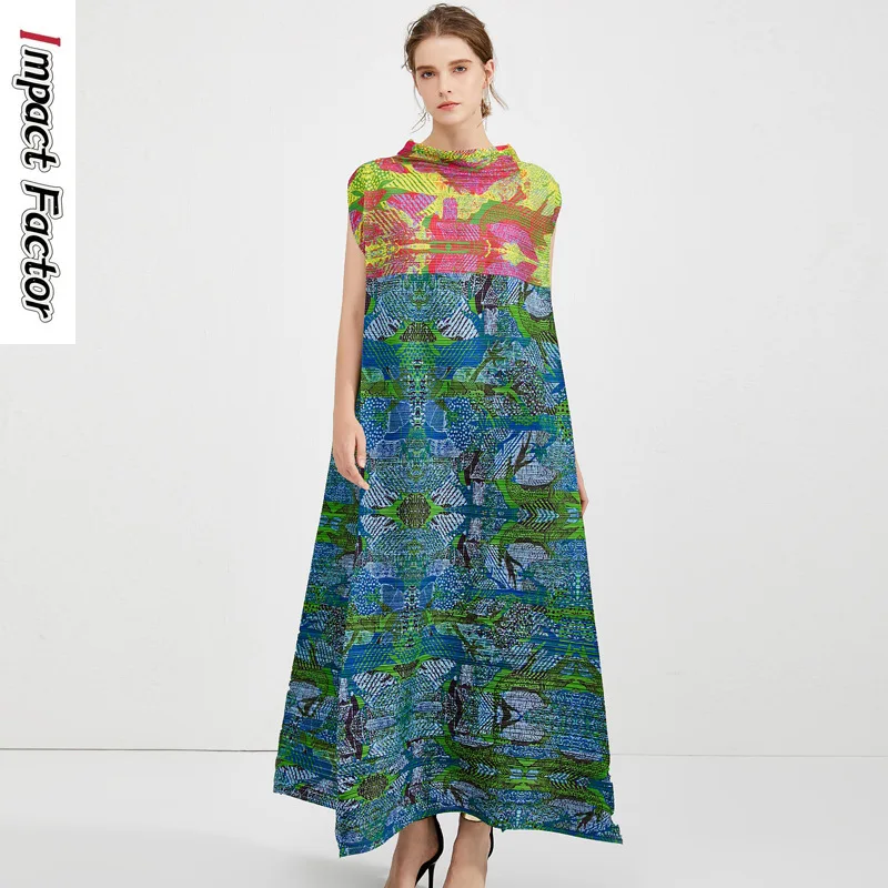 

2024 Summer New Women's Folded Vintage Forest Print Dress with Loose Temperament, Large Size Skirt with High Grade Sense