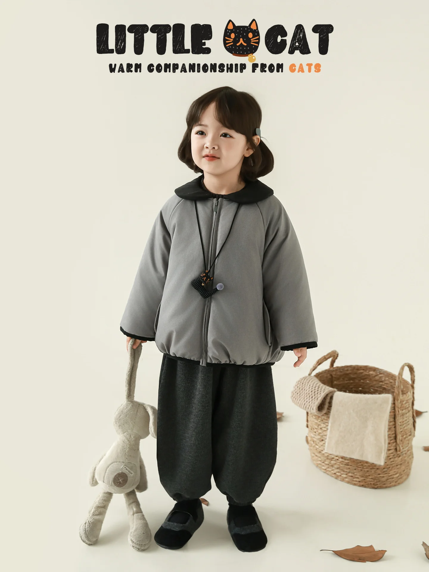 

Зимняя куртка для девочек, 2025 г., стеганая хлопковая стеганая термоутепленная теплая праздничная повседневная верхняя одежда для игр, пальто для детей 1-7 лет