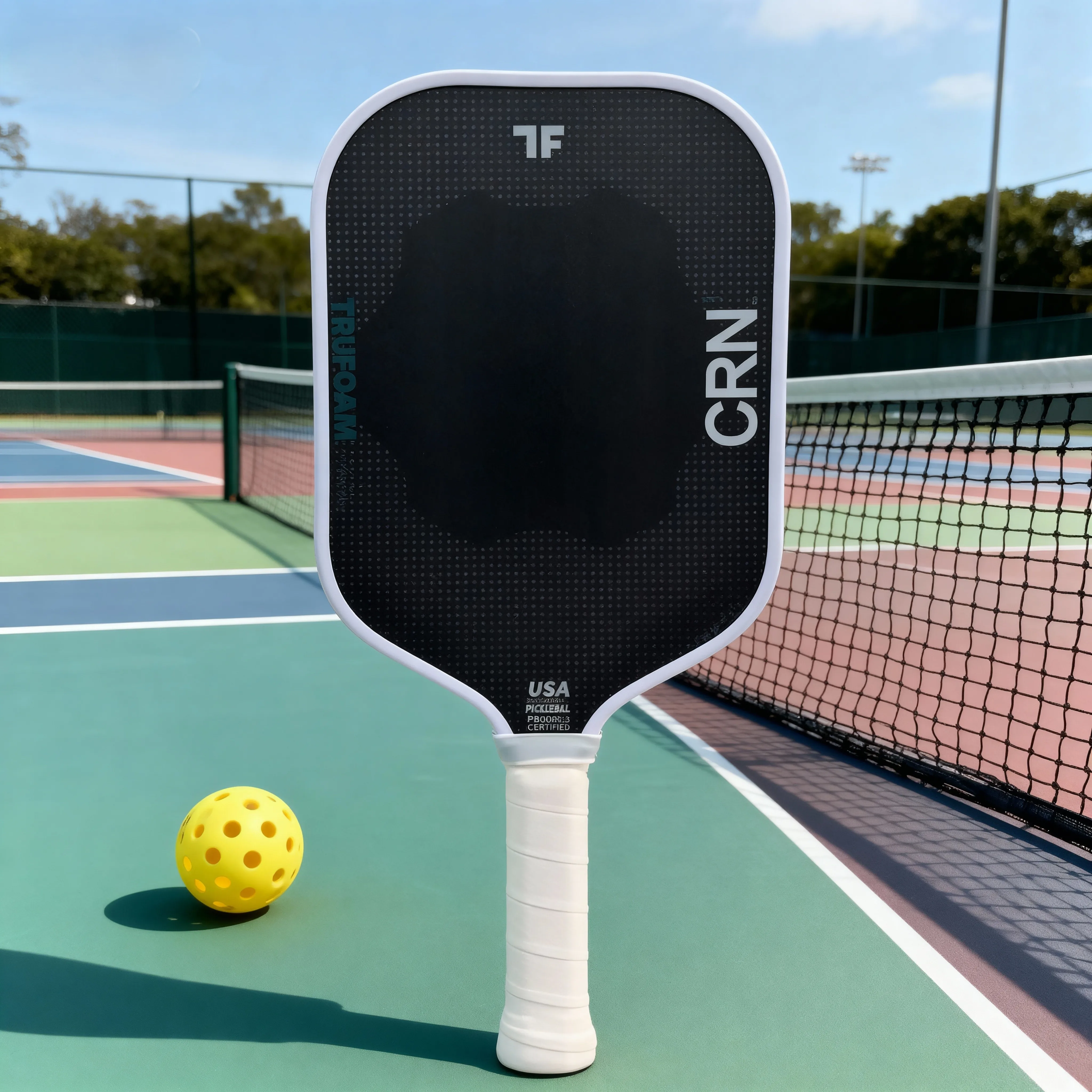 

High-density EPP foam core hot-pressed T700 carbon fiber pickleball paddle