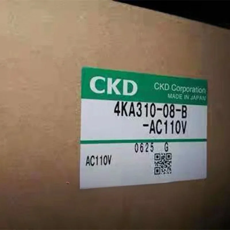 CKD Solenoid Valve 4KA310-08-M1L-DC24V 4KA310-08-DC24V 4KA310-08-AC220V