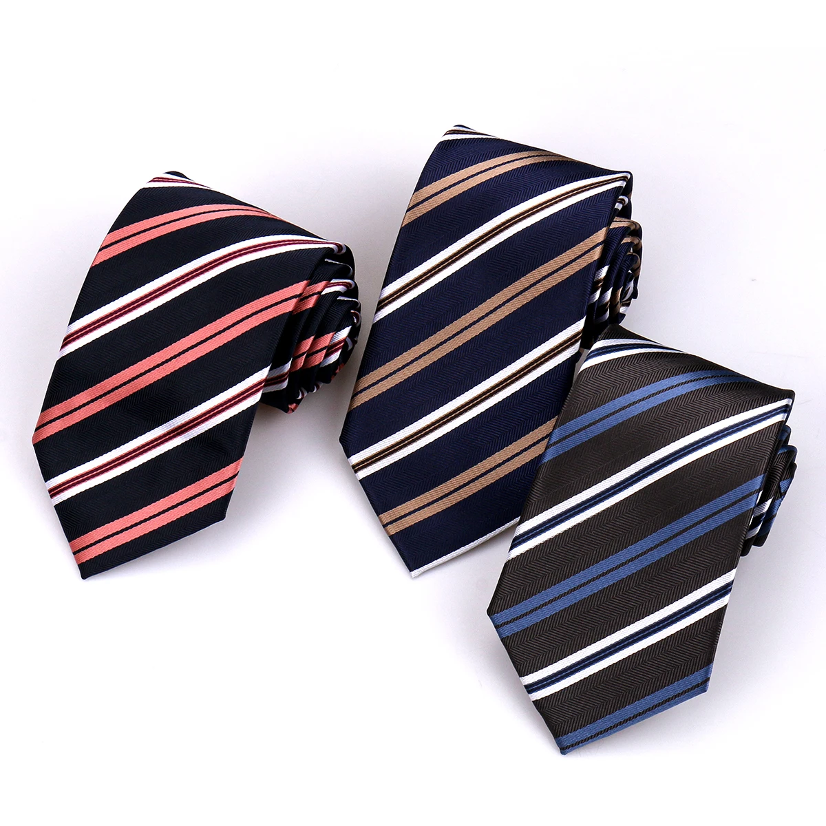 Fashion Item Elegant Men\'s Necktie Striped Plaid Luxury Silk Tie Gifts For Men Business Wedding Party Gentleman Suit Accessories