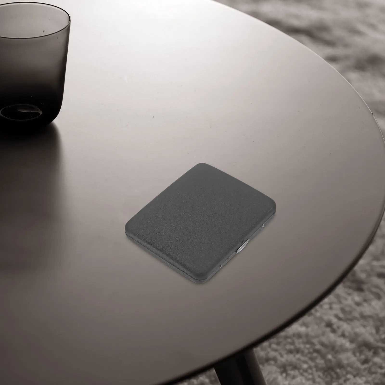 

Металлический портативный прочный футляр для сигарет для путешествий на открытом воздухе, компактный держатель для хранения сигарет, коробка для переноски сигарет