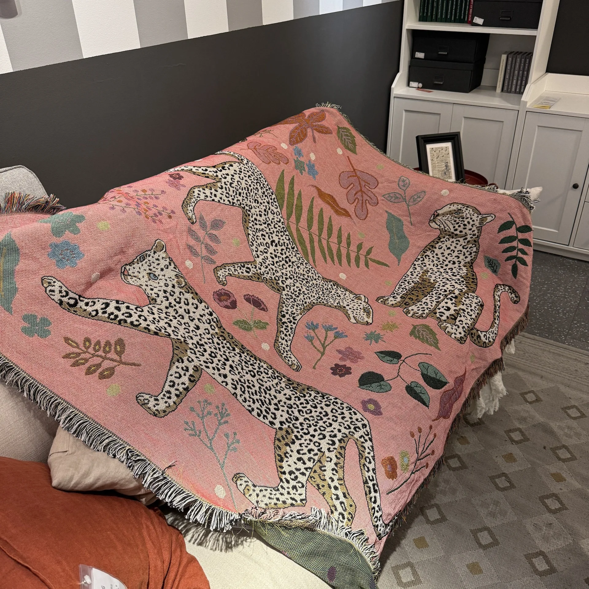 Pink Blankets for Sofa Jacquard Leopard Blanket Knitted Throw Sofa Blanket Bedspread Sofa Cover Fashion Tapestry Dropshipping