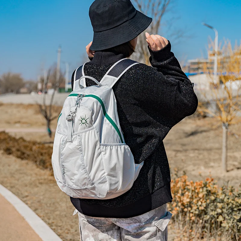 Zaino da esterno borsa a tracolla ultraleggera in Nylon impermeabile escursionismo zaino da viaggio portatile da donna 2023 nuovo zaino da campeggio