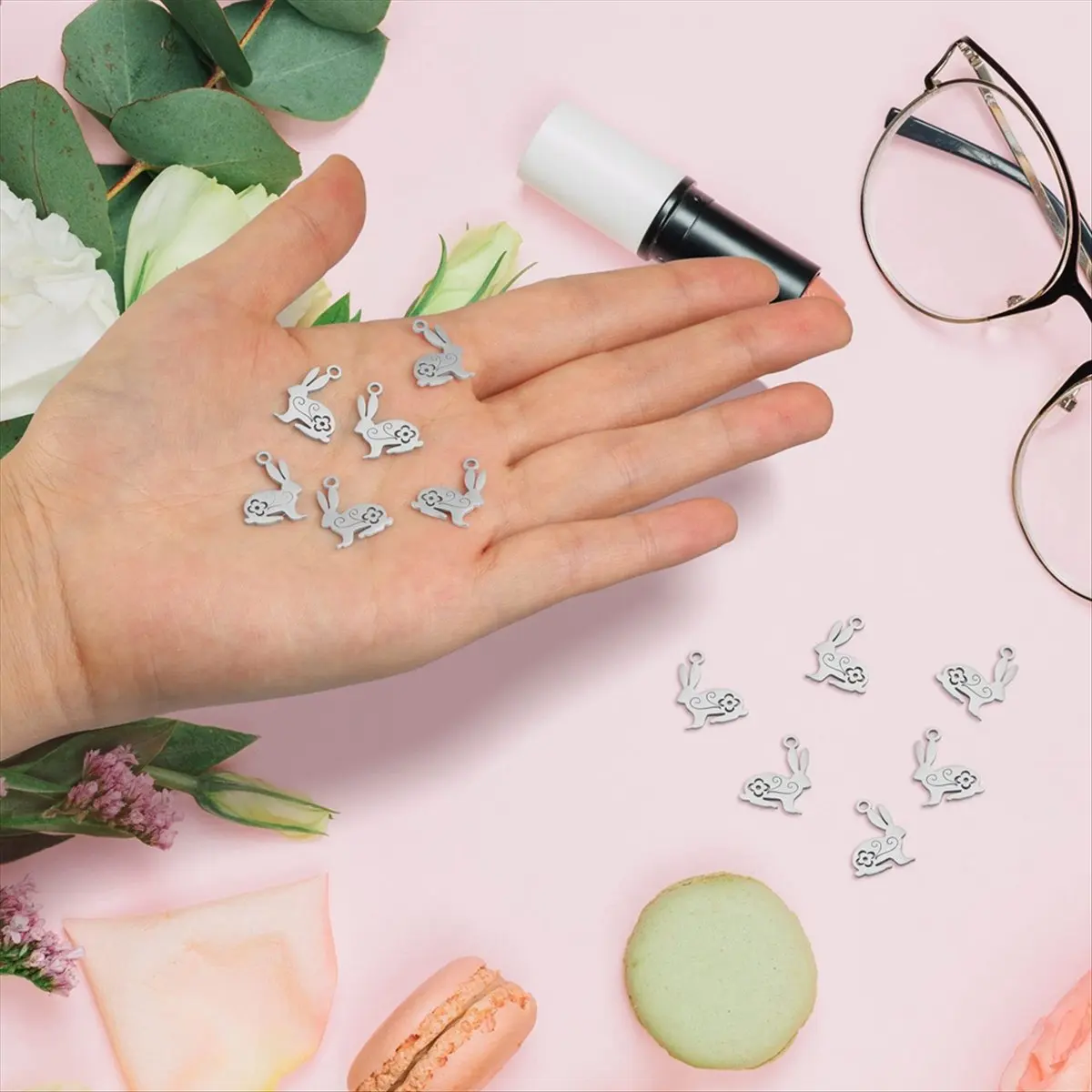 

Power Tool Sets 20 PCS Stainless Steel Rabbit Charms, Easter Bunny Pendants with Hollow Flower, Small Animal Metal Charms,Silver