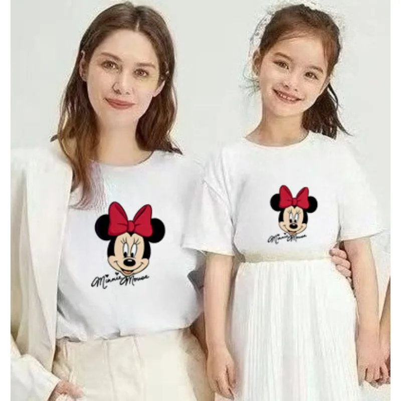 

Disney Summer Family Matching Outfits Mommy Kid Baby T-Shirt Family Clothes Child Mickey Minnie Tops Matching Family Outfits