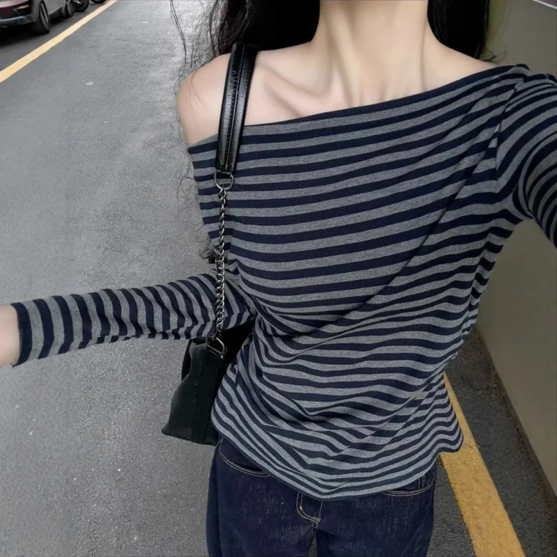 

2026 New Winter T-Shirt Women Korean Fashio Shoulder Off Striped Long Sleeved Spring Slim Fit Crop Top Sexy Clothes Woman