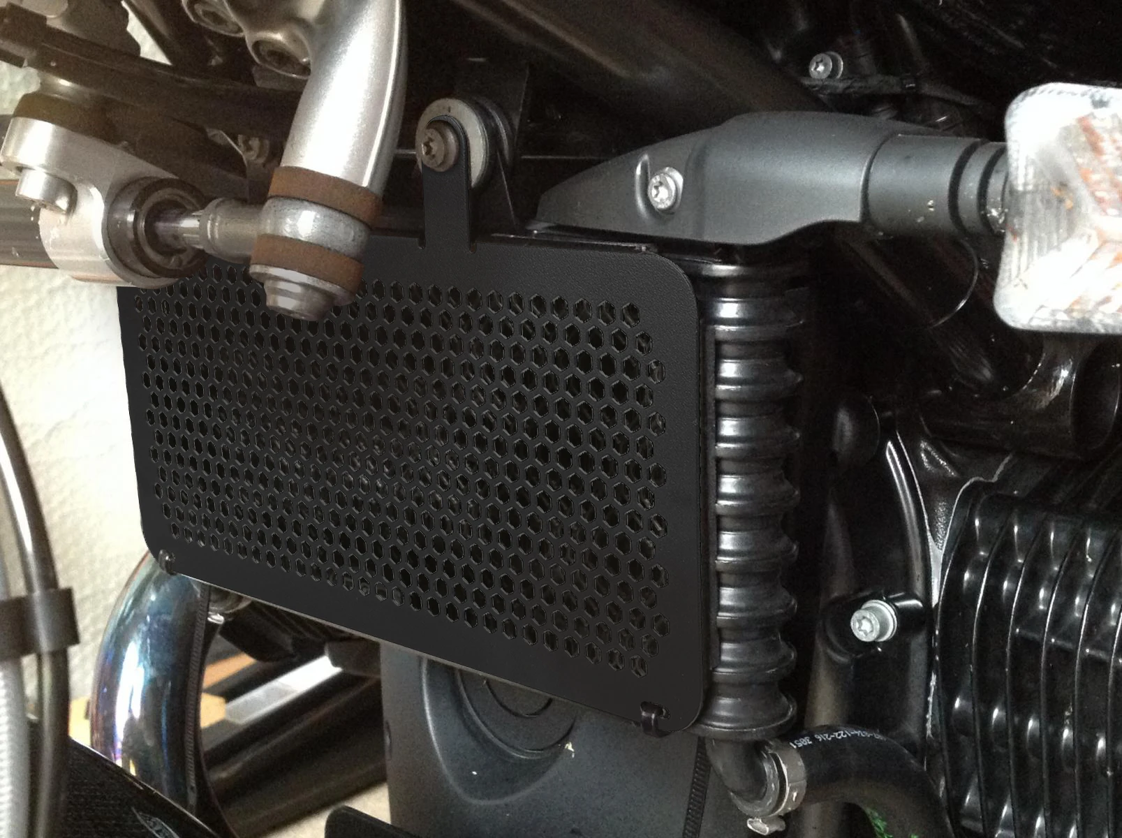 

Motorcycle Radiator Grill Oil Cooler Guard Cover Protector For BMW R nineT R NINET rnineT 2014~2023 2022 2021 2020 R9T RnineT