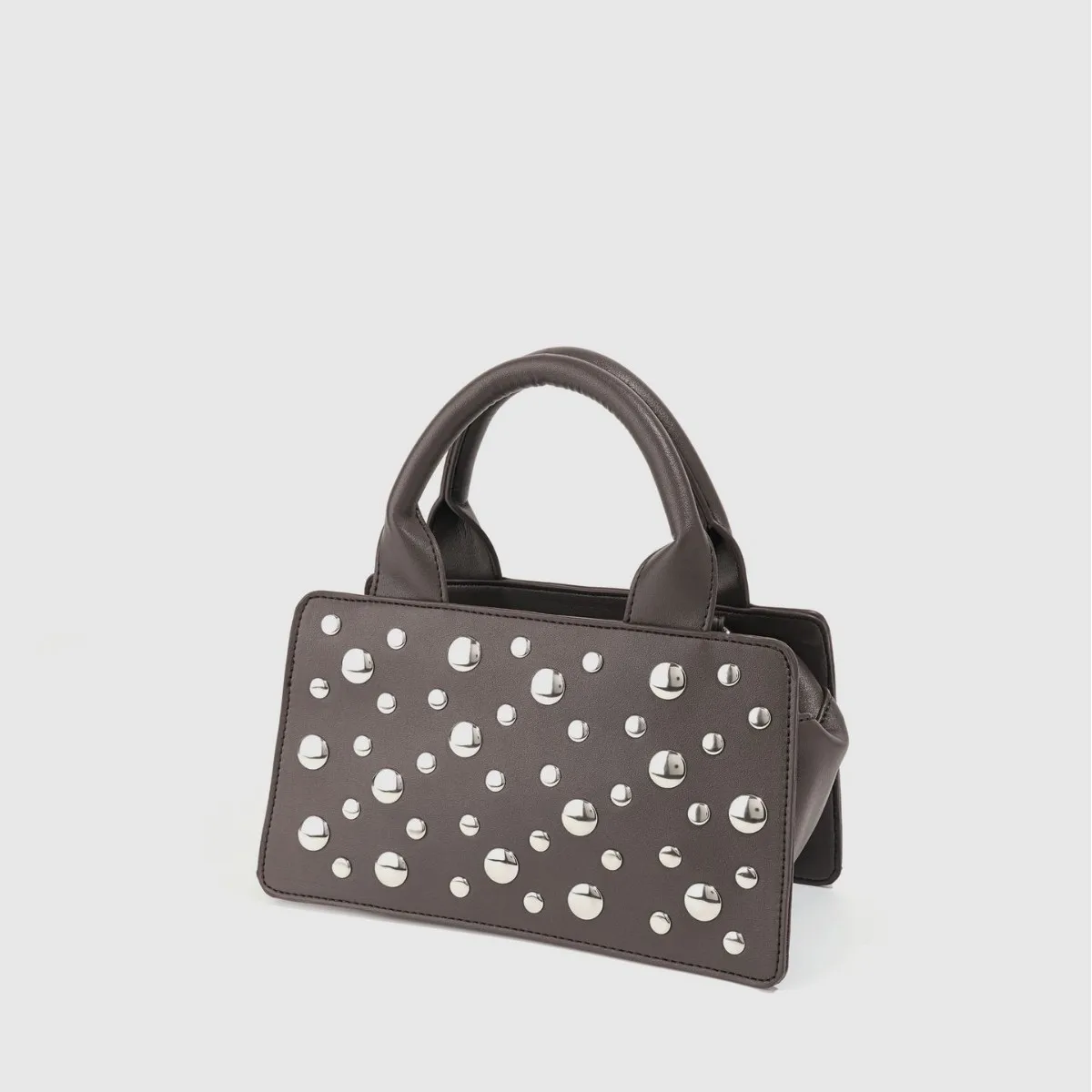 2026 new limited edition chain shoulder bag rivets and metal handle women's bag  elegant and sophisticated women dumpling bag