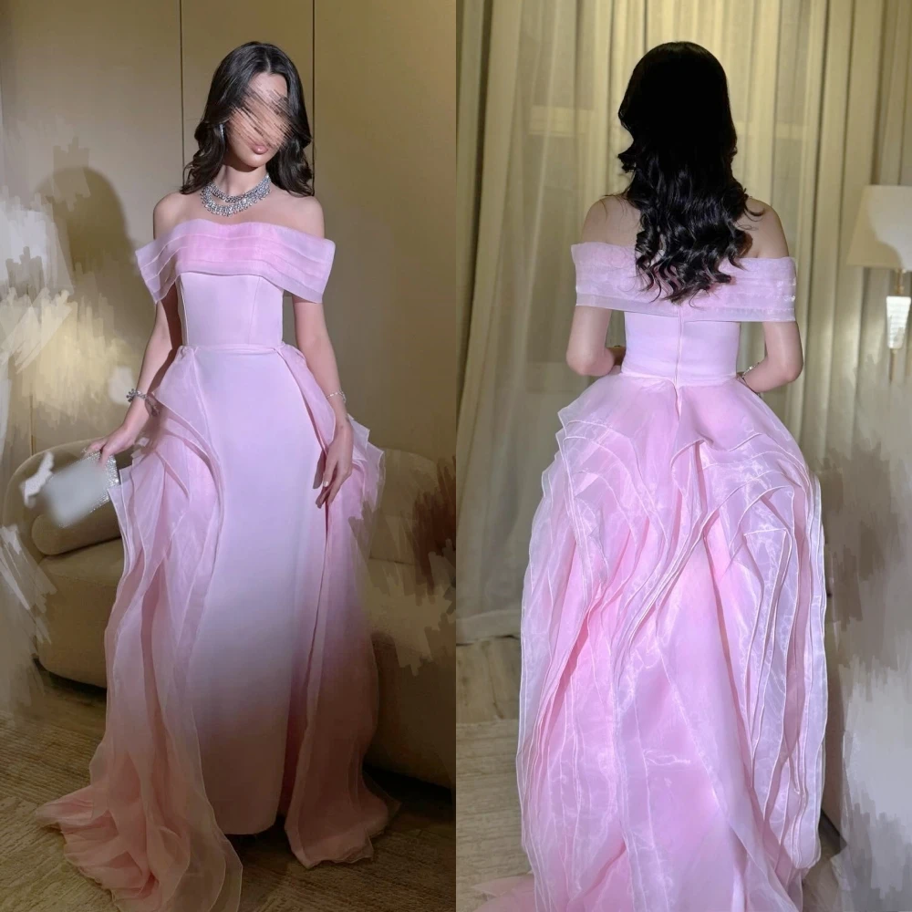 فستان سهرة عالي الجودة مخصص بطيات مكشوفة الكتفين فساتين طويلة مناسبة مخصصة للحفلات على الطراز الحديث