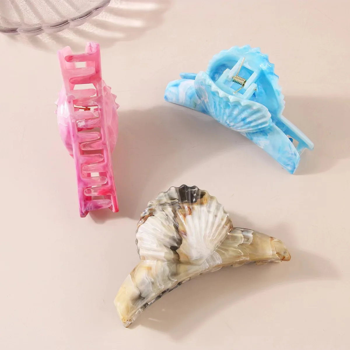 Ladies' Hair Claw Clips Shell Headwear Ocean Simple Fashion Versatile Large Hair Grab Personalized High Quality Hair Accessories