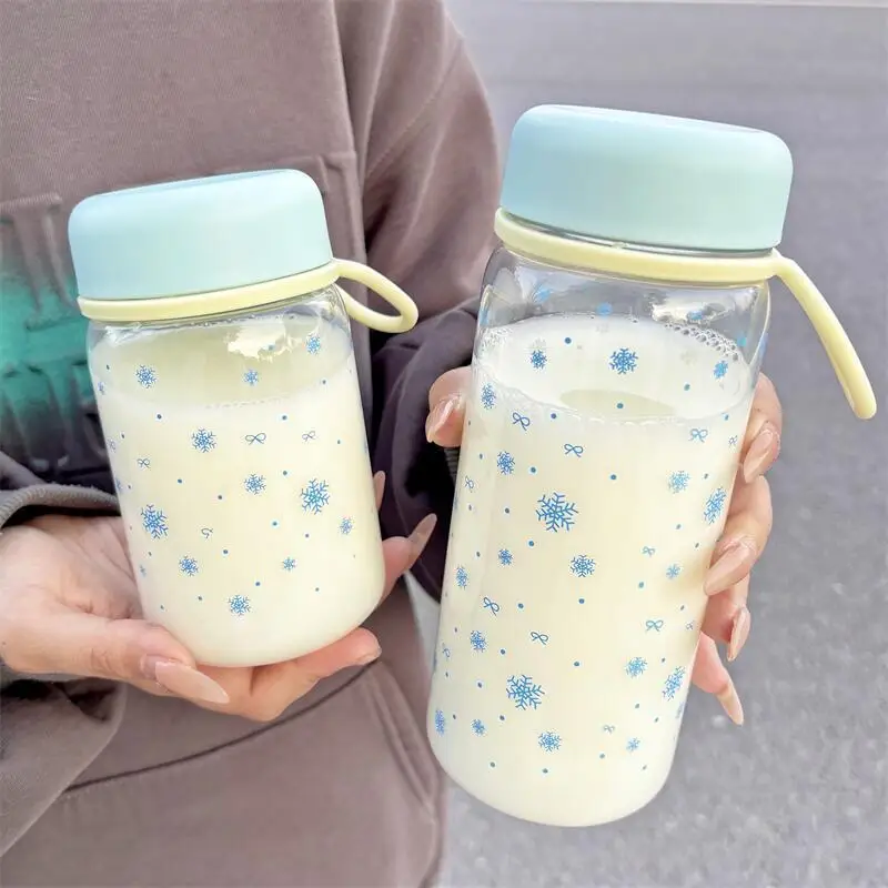 

Cute Plastic Water Bottle For Girls Summer Portable Large Capacity Direct Drinking Water Cup BPA Free School Trip Leakproof Cup