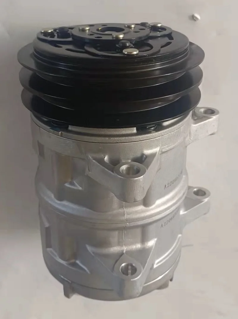 Refrigerant compressor For Dongfeng Truck ISLe 6L Diesel Engine Air conditioning compressor Assembly C4932682 8104010-C0103