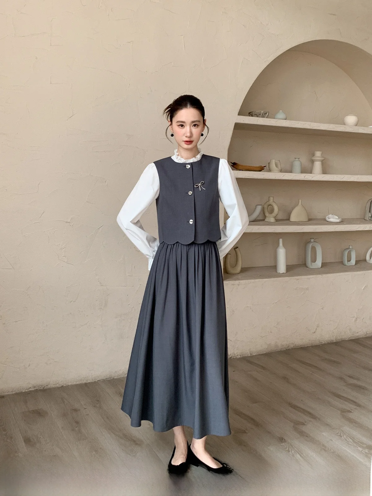 

Жилет и юбка, украшенный узлом, комплект, женский модный утягивающий костюм из двух предметов, китайский суд, круглая пуговица Ne