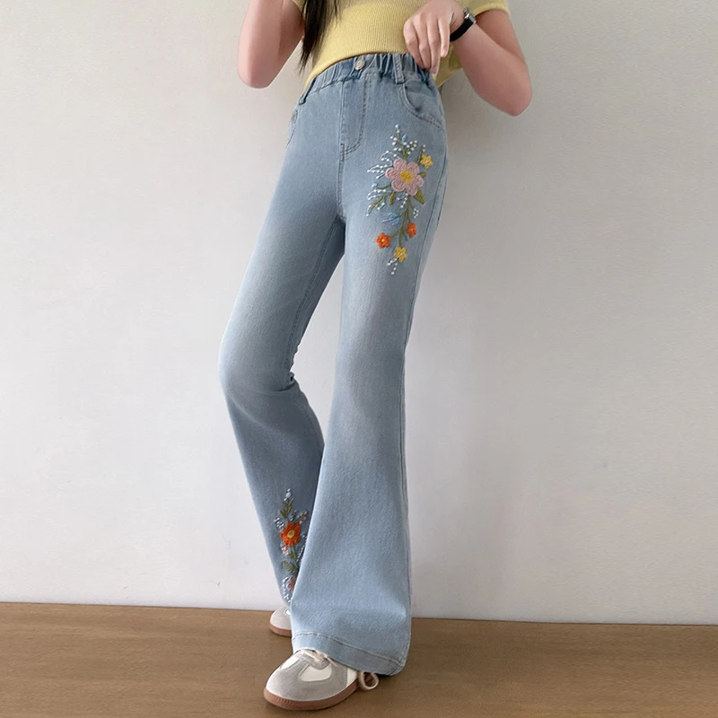 

Spring 2026 children's flower embroidered jeans summer girls' elastic flared pants boys' autumn sports pants