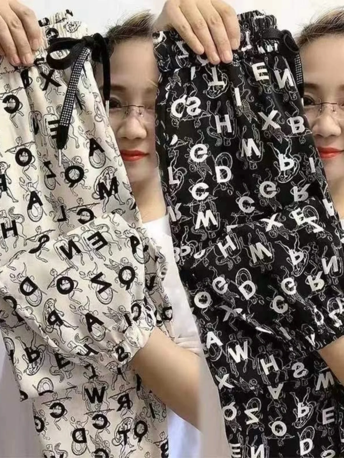 

Летние тонкие быстросохнущие охлаждающие брюки с манжетами, женские повседневные брюки из ледяного шелка маленького размера, брюки-харланы, брюки с цветочным принтом