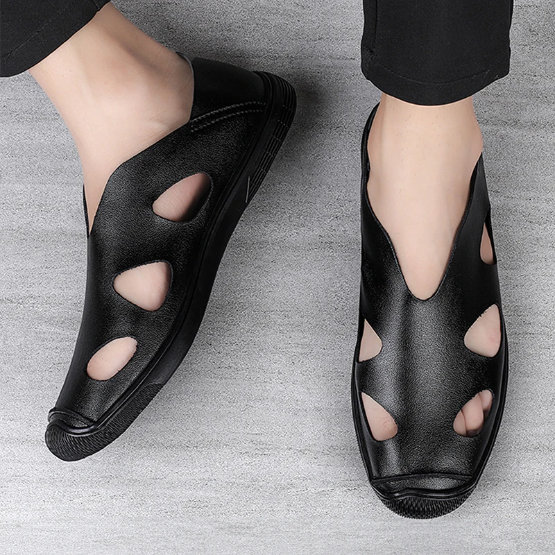 Leather Oxford Footwear Sandals Men\'s Summer Breathable Soft Soled Hollow Shoes Slip on Baotou Casual Leather Sandals Fashion