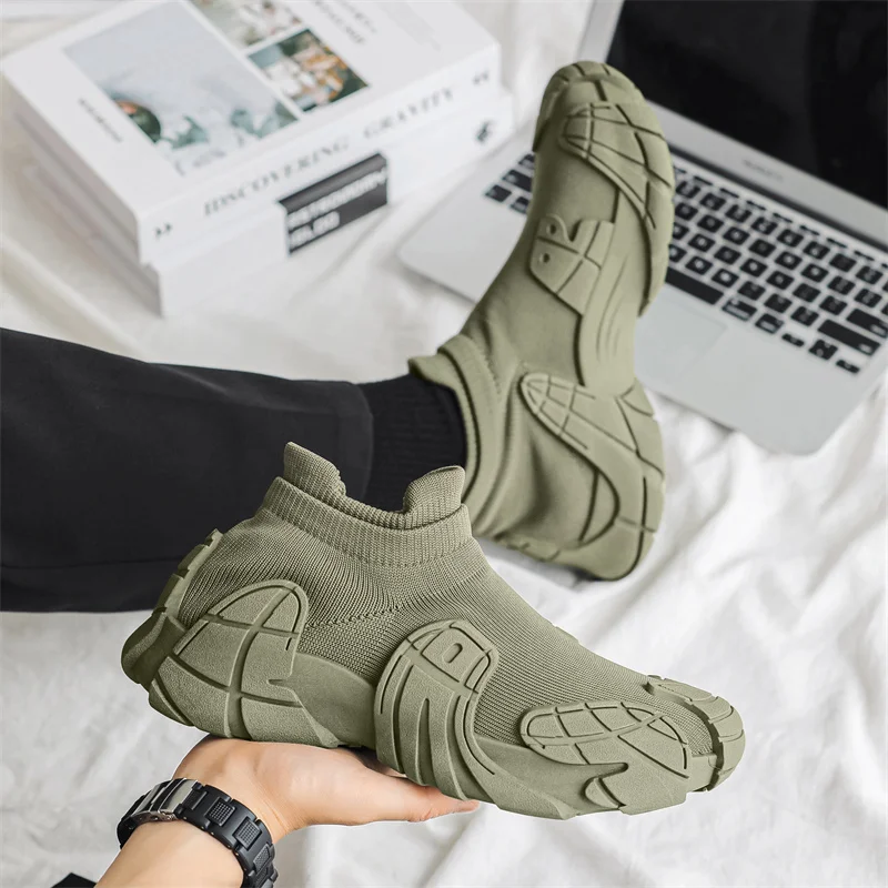 Designer Green Socks Sneakers Men Loafers Streetwear Men's Casual Sport Shoes Light Breathable Running Shoes Men Slip On Sneaker