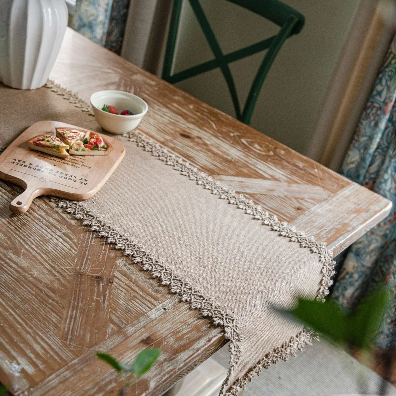 Table Runner Linen with Tassel Lace Elegant Rustic Table Runners Vintage Retro Rectangle Farmhouse Home Decoration 30 X 180cm
