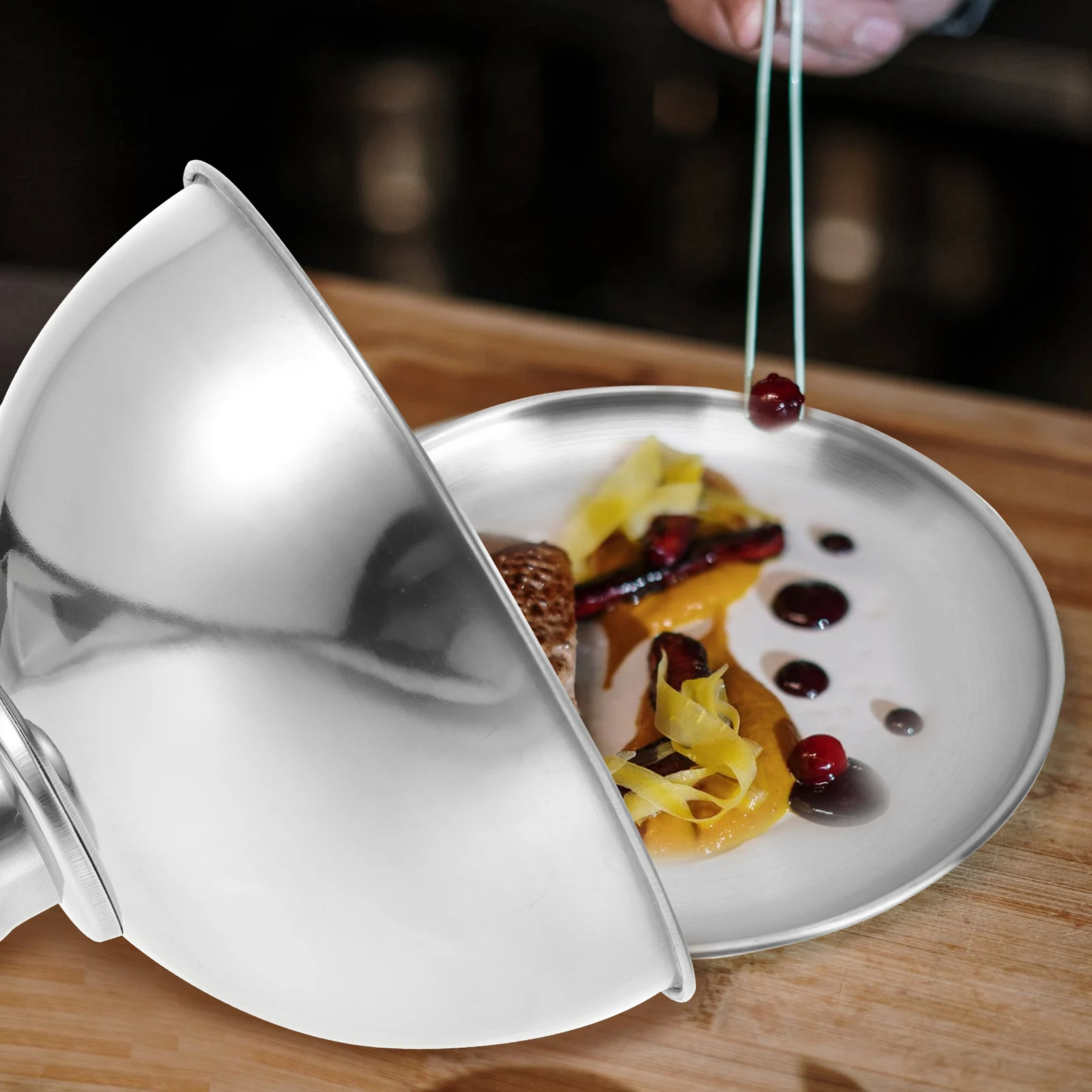 

Stainless Steel Food Meal Cover Kitchen Supply Anti-Splashing Lid Bbq Western Buffet Fresh Keeping Dish Protector Home Steak