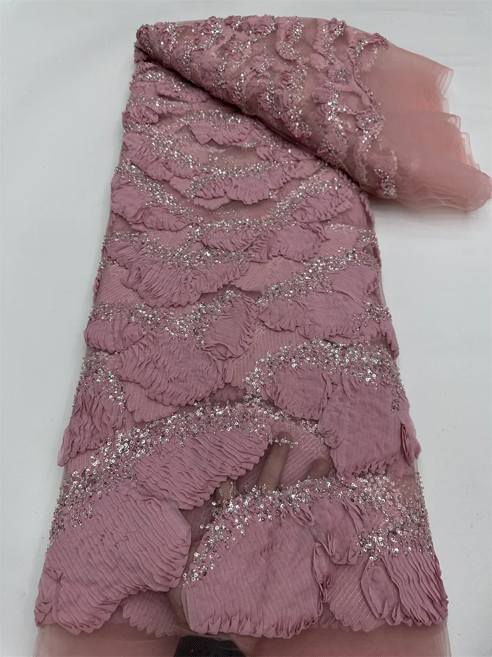 

African Beaded Lace Fabrics for Wedding 2D Flower Embroidered French Nigerian Sequins 2025 High Quality 5 Yards Women Dresses