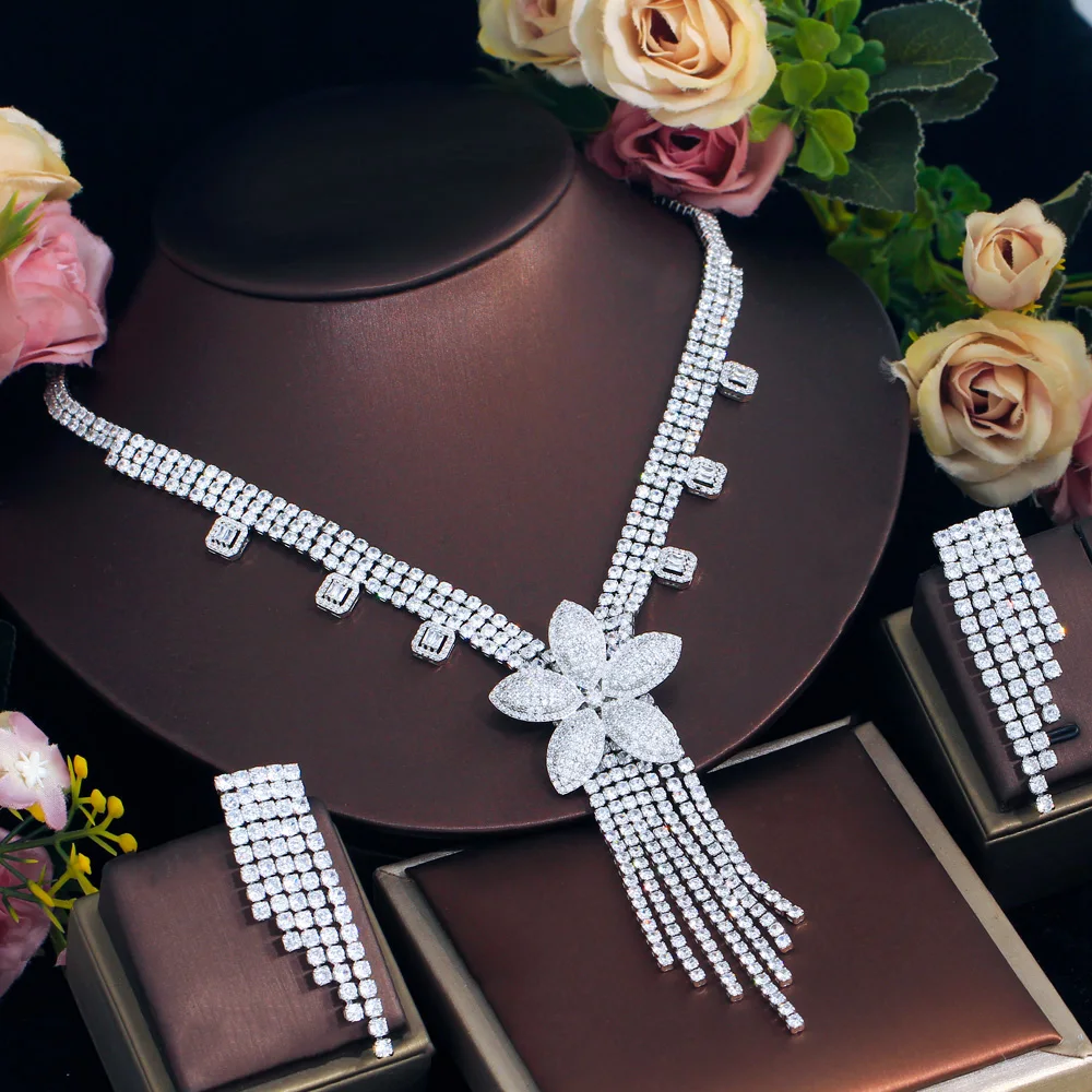 CWWZircons Big Flower Dangle Tassel Necklace Earring Sets Super Luxury Cubic Zircon Bridal Wedding Party Dress Jewelry T0924