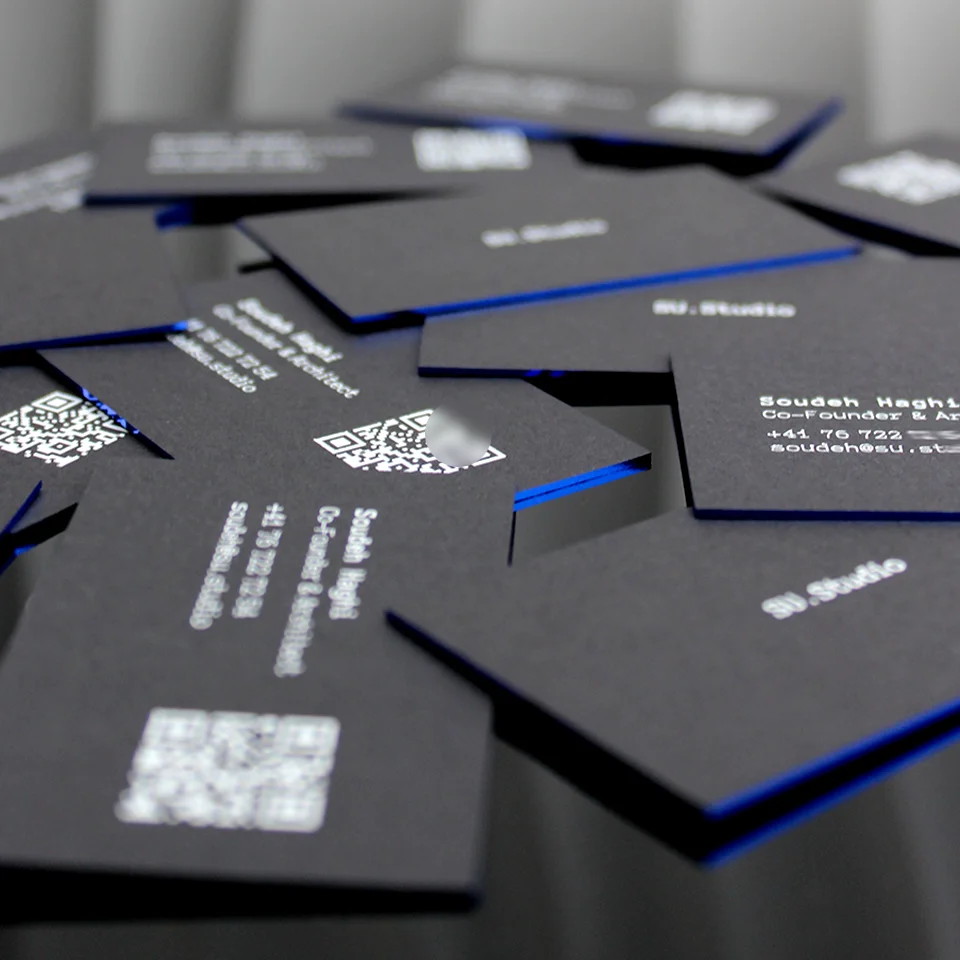 Custom LOGO Print Black Card Business Card Specialty Paper Blue Golden Edge Gilt the Border Company Supplies with QR Code