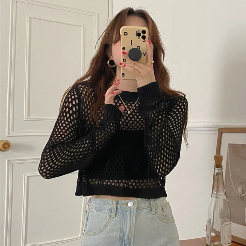 Women Hollow Out Top Thin Long Sleeved Sun Protection Knitted Sweater Female Crewneck Casual Tops Breathable Mesh T-Shirts