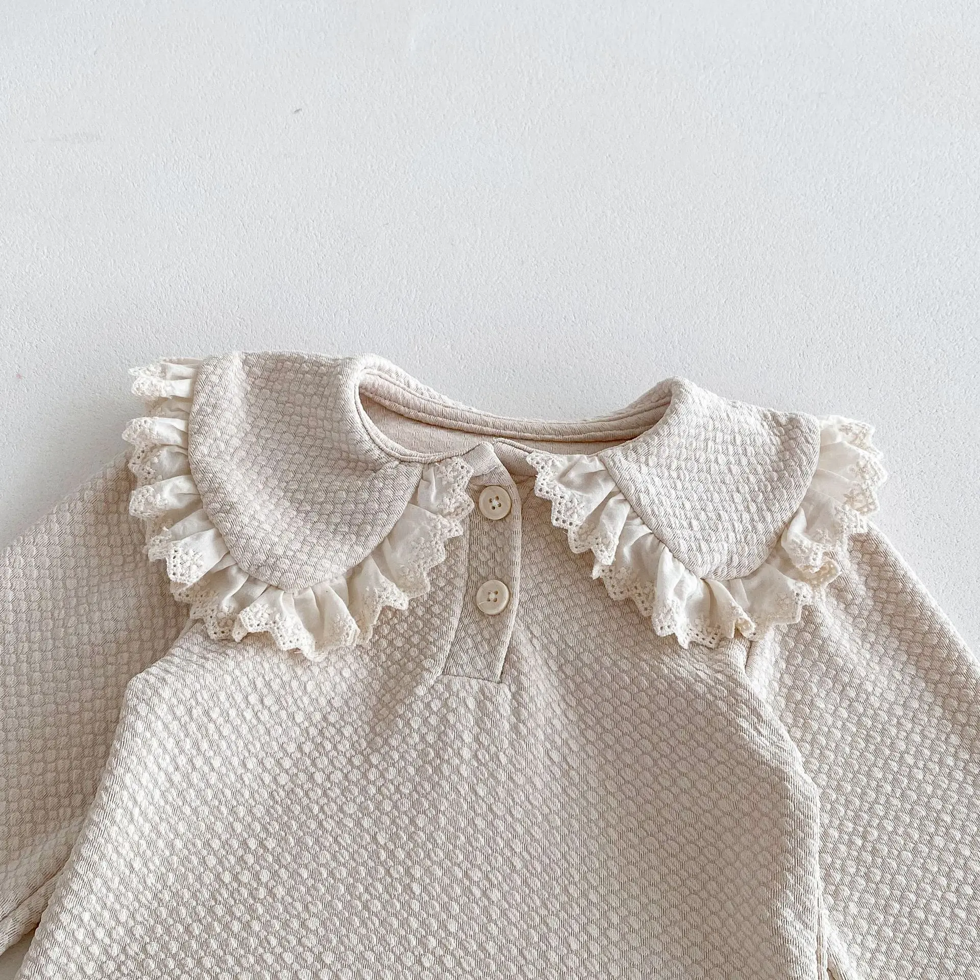 Autumn Newborn Infant Baby Girls Lapel Lace Elastic Force T-Shirt Muslin Long Sleeve Kids Fashion Baby Clothing