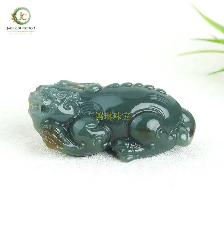 Xinjiang Hetian jade Pixiu hand handle piece hand play piece Wenwan plate play jewelry jade lake water green jasper Pixiu animal