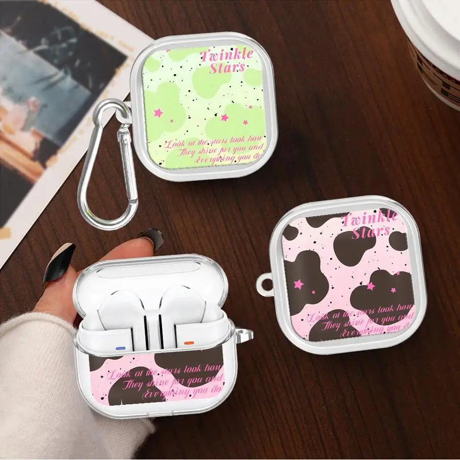 Étui pour Samsung Galaxy Buds 2 2Pro 3Pro 3 FE Live 4 Pro 4Pro, étui transparent pour écouteurs avec crochet, motif vache étoiles scintillantes