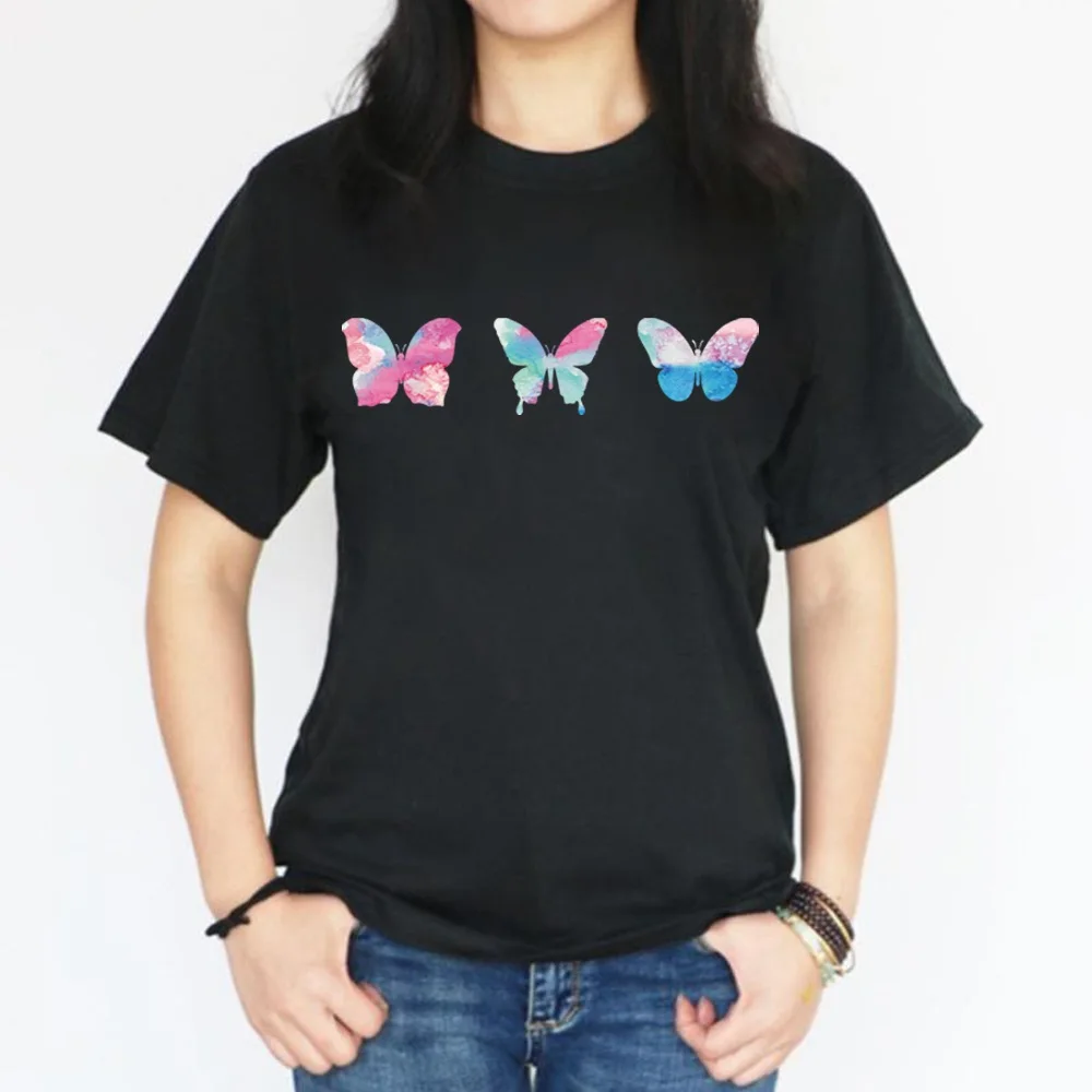 T-shirt manches courtes col rond femme, estival et décontracté, avec motif dessin animé et papillon