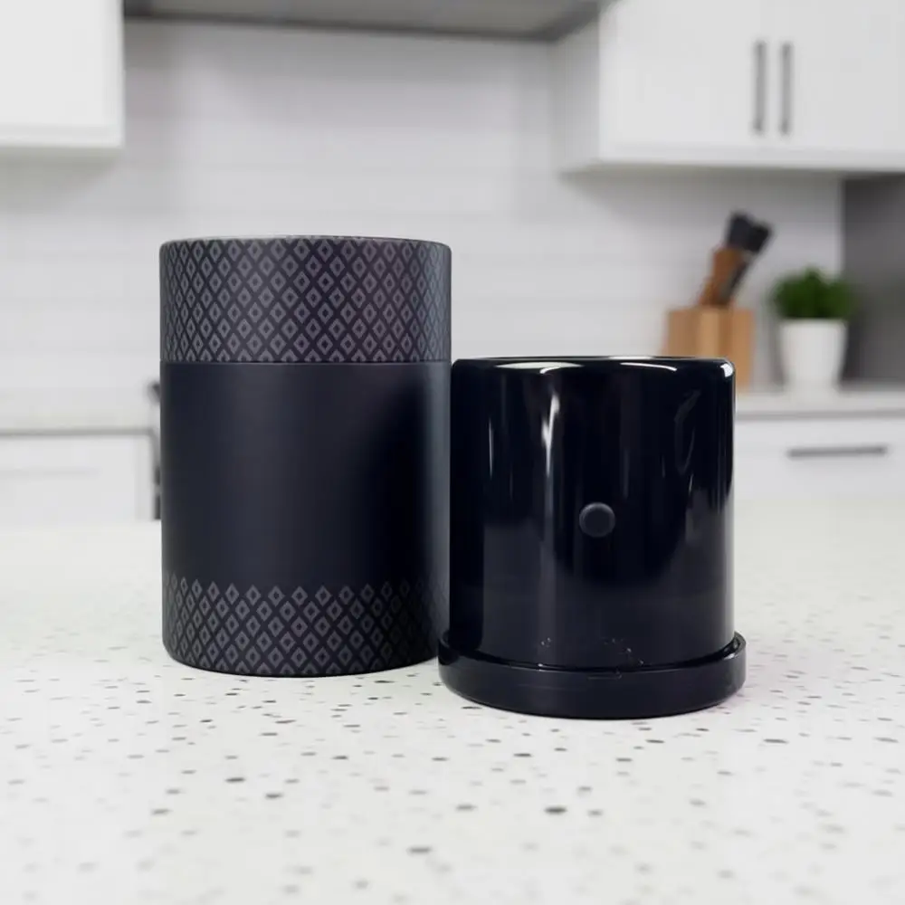 

Перезаряжаемая электрическая мельница для трав с запатентованной технологией шариковой цепи — компактная, простая в использовании, идеально подходит для кухни, трав и специй.