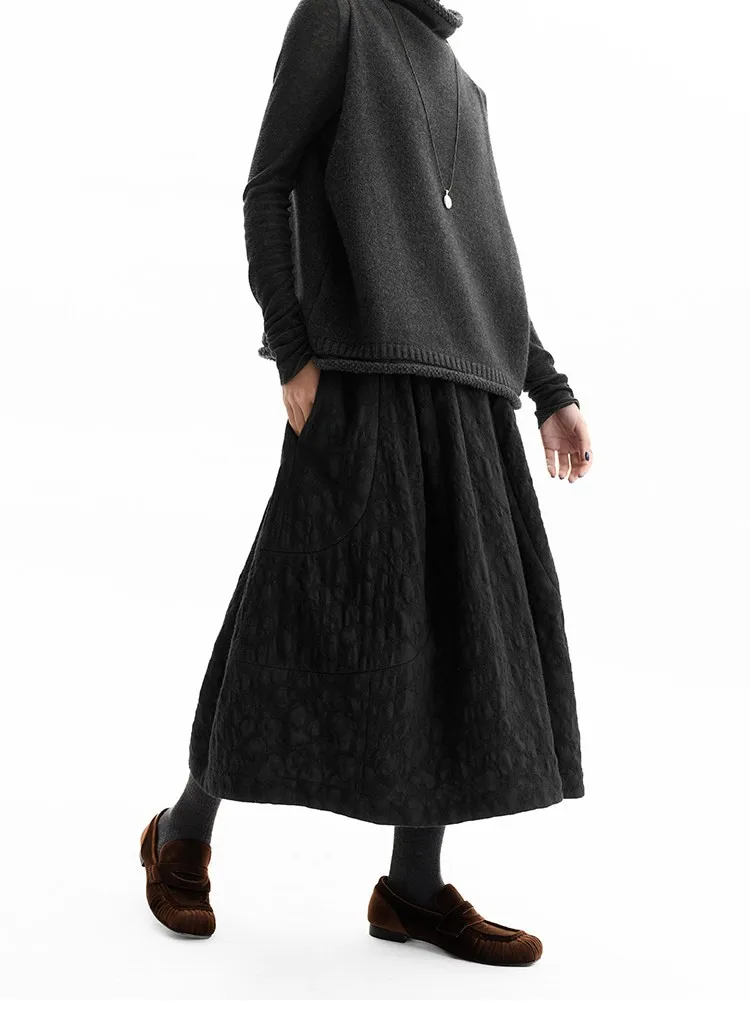 Versatile Umbrella Skirt~Autumn and Winter 100% Wool Jacquard Skirt for Women, Black Flower Bud Skirt