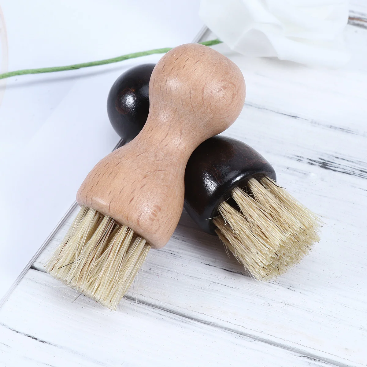 

2pcs Multifunctional Shoe Brush Pig Hair Beech Handle Lightweight Scrubbing Tool For Shoes Cleaning Polishing Dedusting