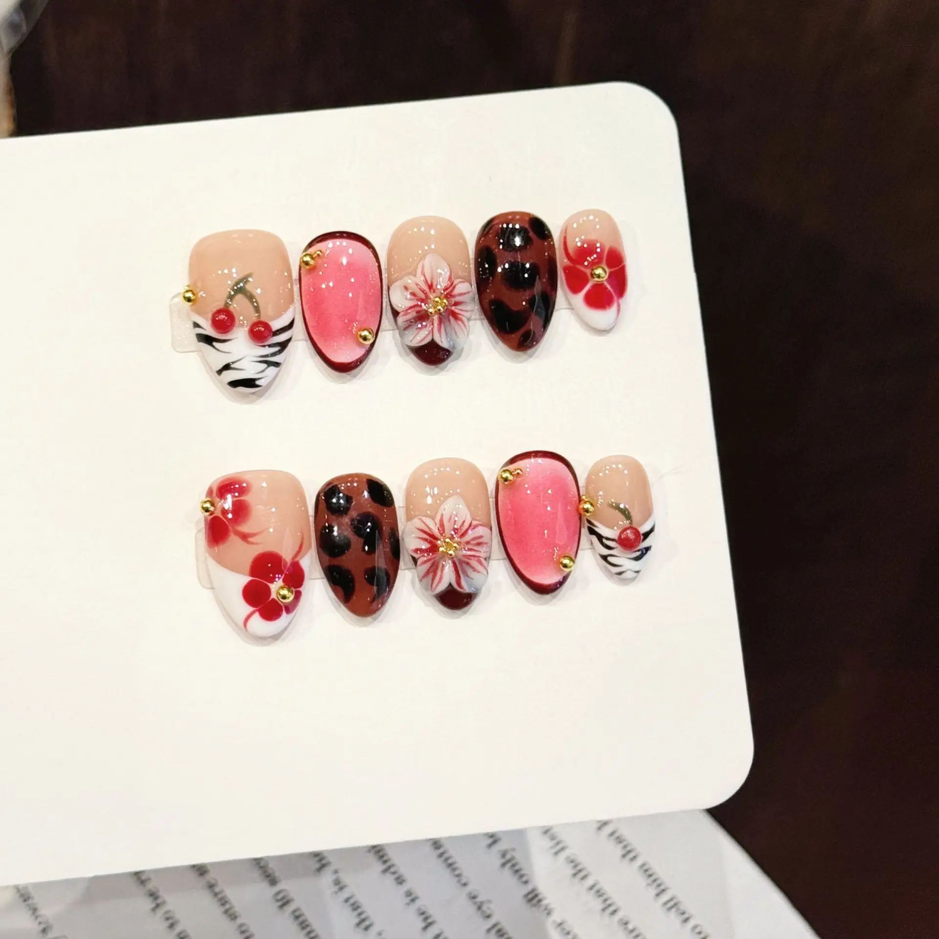 

10 PCS Luxury Handmade Press on Nails Short Almond Contrasting cherry flowers Design with 3-PIECE Tool Adhesive Nail Glue Tabs