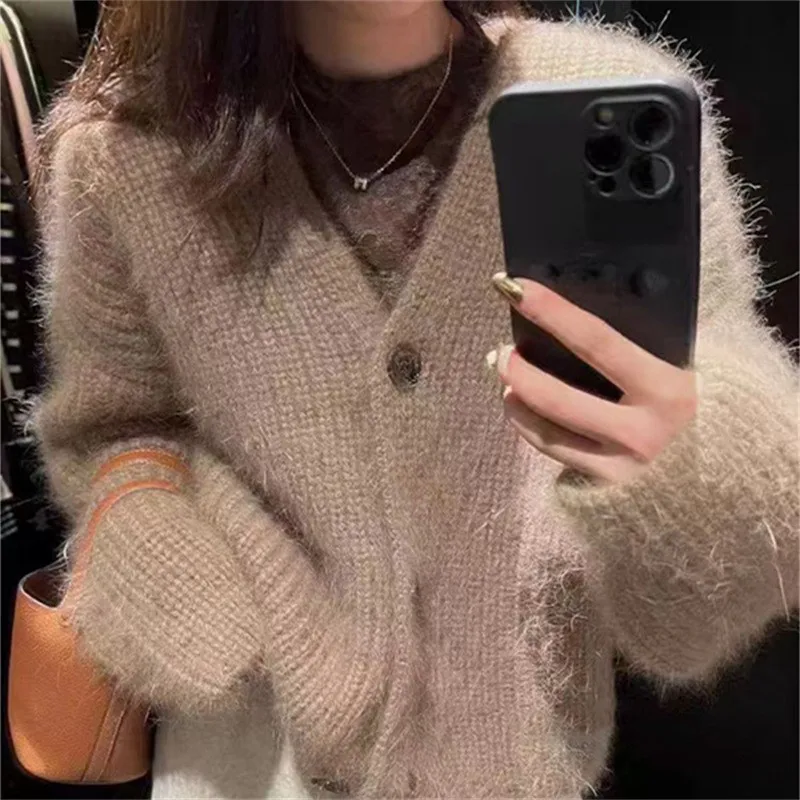 

Fashion Korean Soft Waxy V-neck Knitted Cardigan Women's New Loose And Thin Lazy Wind Sweater Jacket Top 2025 Spring And Autumn