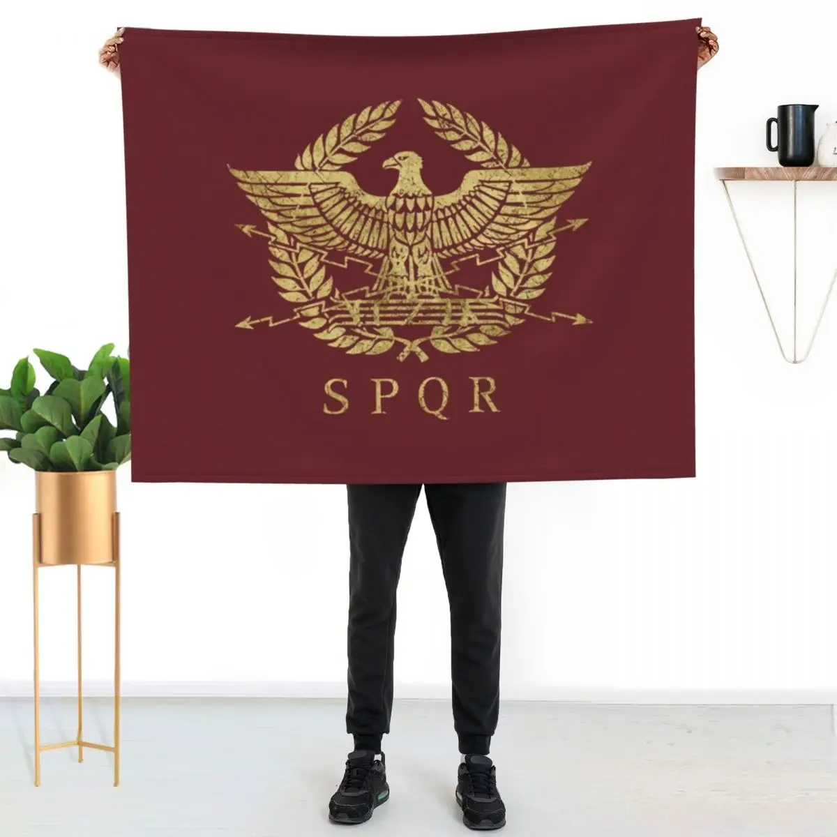 Roman Empire Emblem V01 T-Shirt Throw Blanket Flannel Fabric Comforter Thins Decorative Sofa Furry Plaid on the sofa Blankets