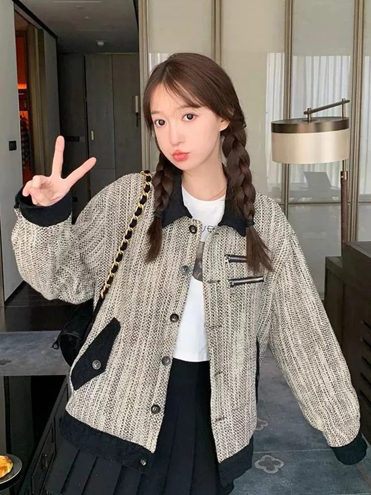 

Осенняя женская винтажная твидовая куртка, повседневное милое пальто с длинным рукавом в консервативном стиле, корейские карманы, свободный дизайн, женский однобортный топ