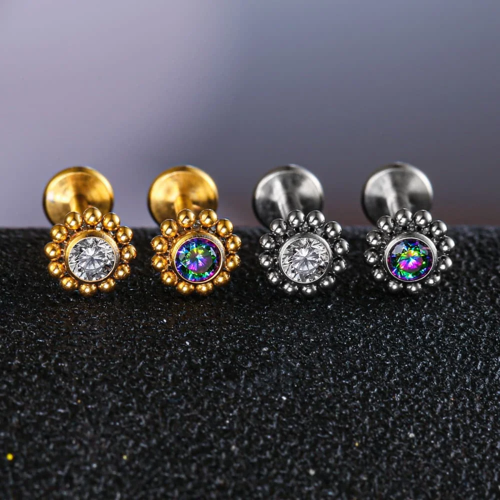Casvort 1 Stück ASTM F136 Titan Runder Sonnenstrahl-Lippenring mit Innengewinde, flacher Rückseite, Labret, klare Regenbogen-Zirkonia-Knorpel-Ohrstecker – Detail 1