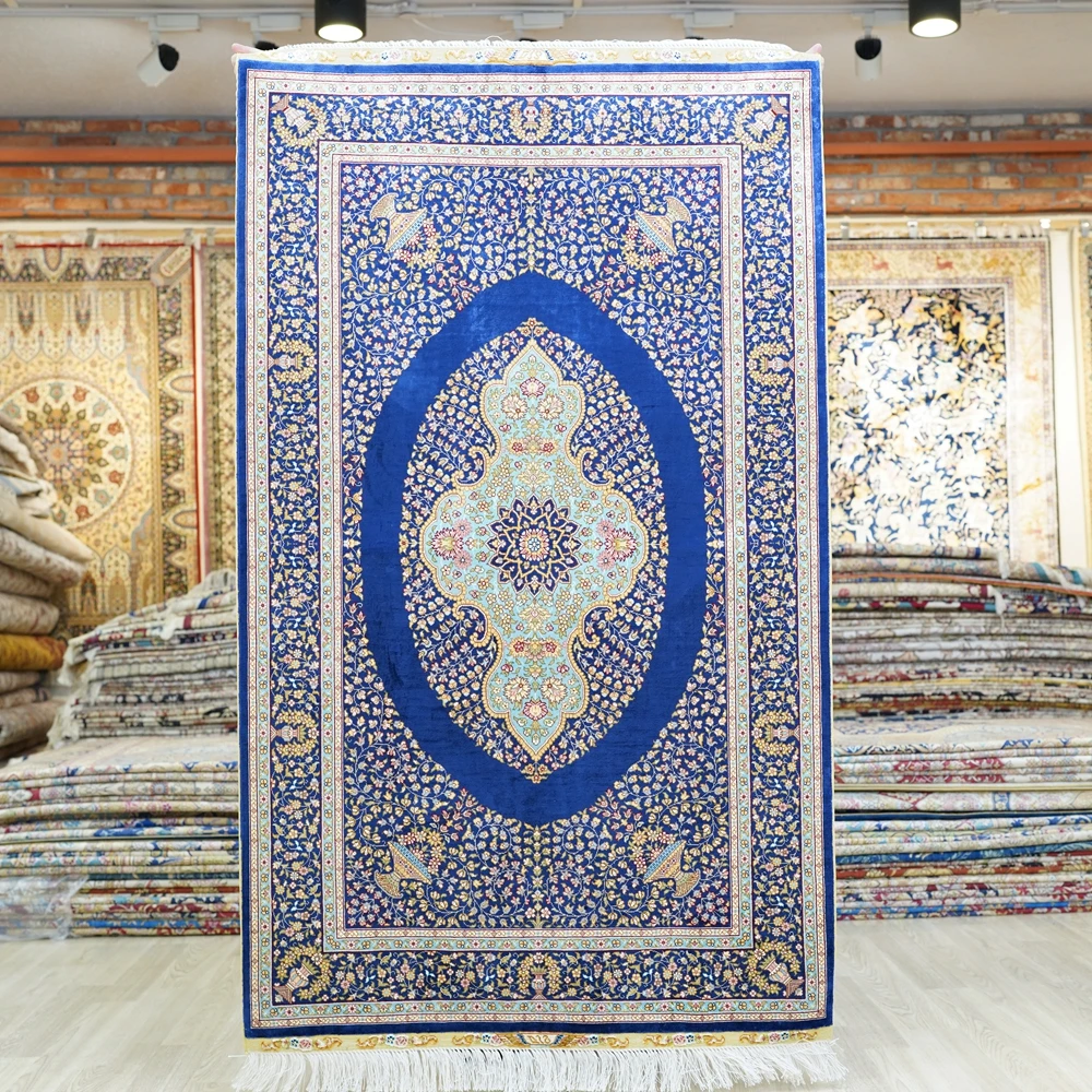 

91x152cm Silk Hand Knotted Rugs Soft Small Floral Turkish Carpet Handmade Indoor Area Rugs White Entrance Rug Home Decor